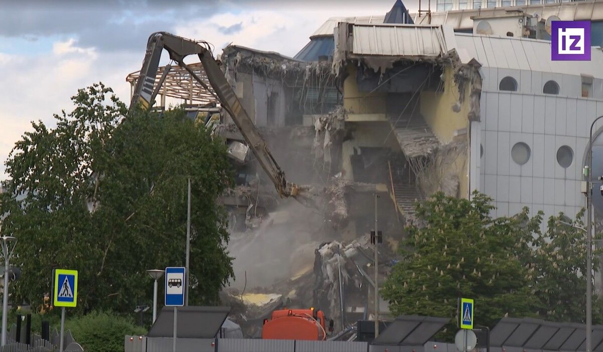     / Источник: Кадр из видео