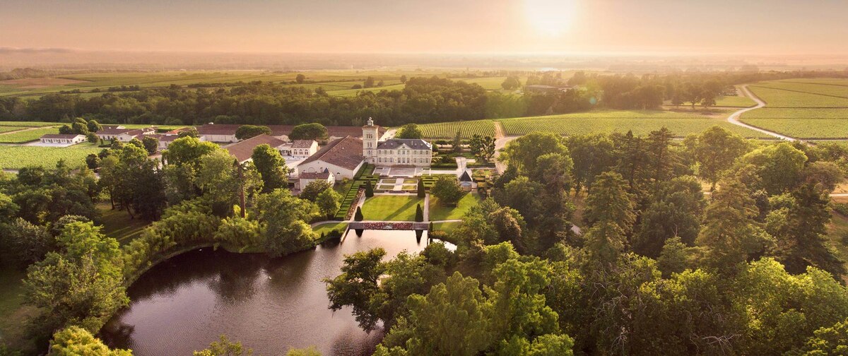 Хозяйство Château Lagrange сегодня. Saint-Julien AOC, Бордо, Франция