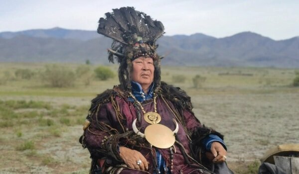 Кара-оол Допчун-оол — верховный шаман России. Он живёт в Тыве. Фото © VK / Karaool Tyulyushevich Dopchunool