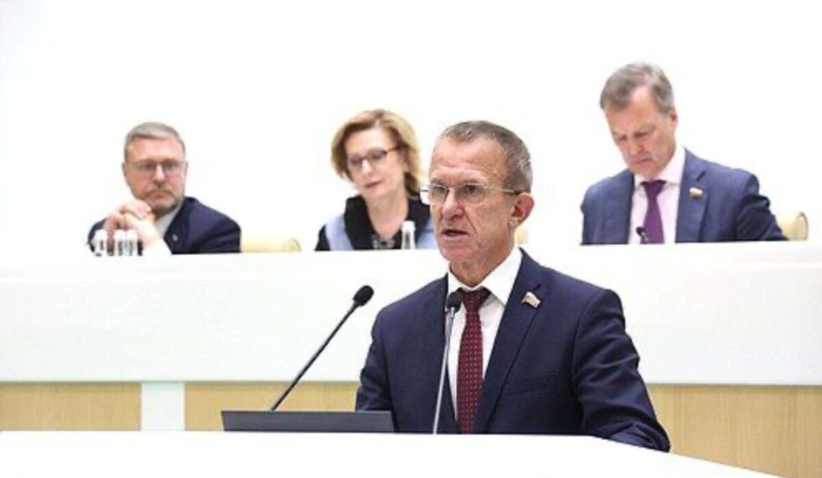     Владимир Кравченко. Источник: council.gov.ru Автор фото: Пресс-служба СФ РФ