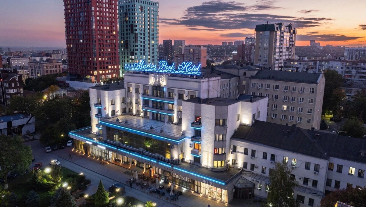     Источник: Сайт Marins Park Hotel Ростов