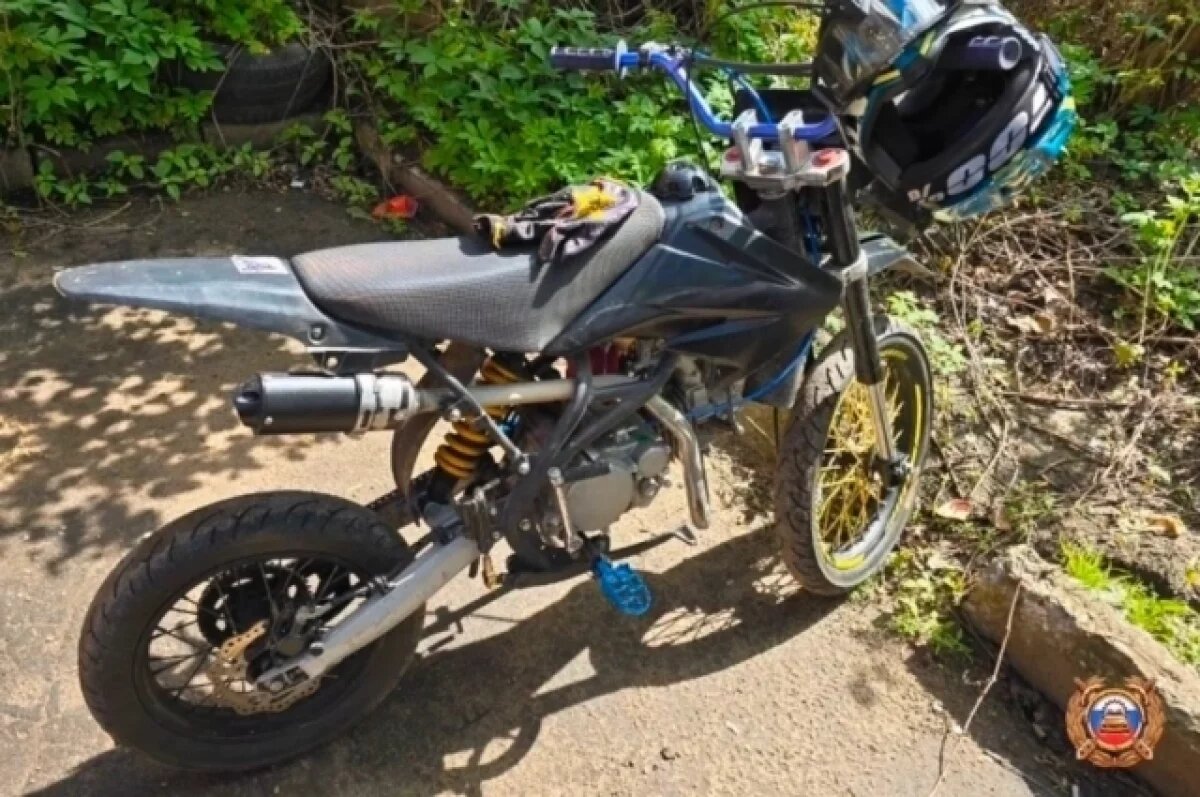    В Твери доставили в полицию 11-летнего мальчика, который управлял питбайком