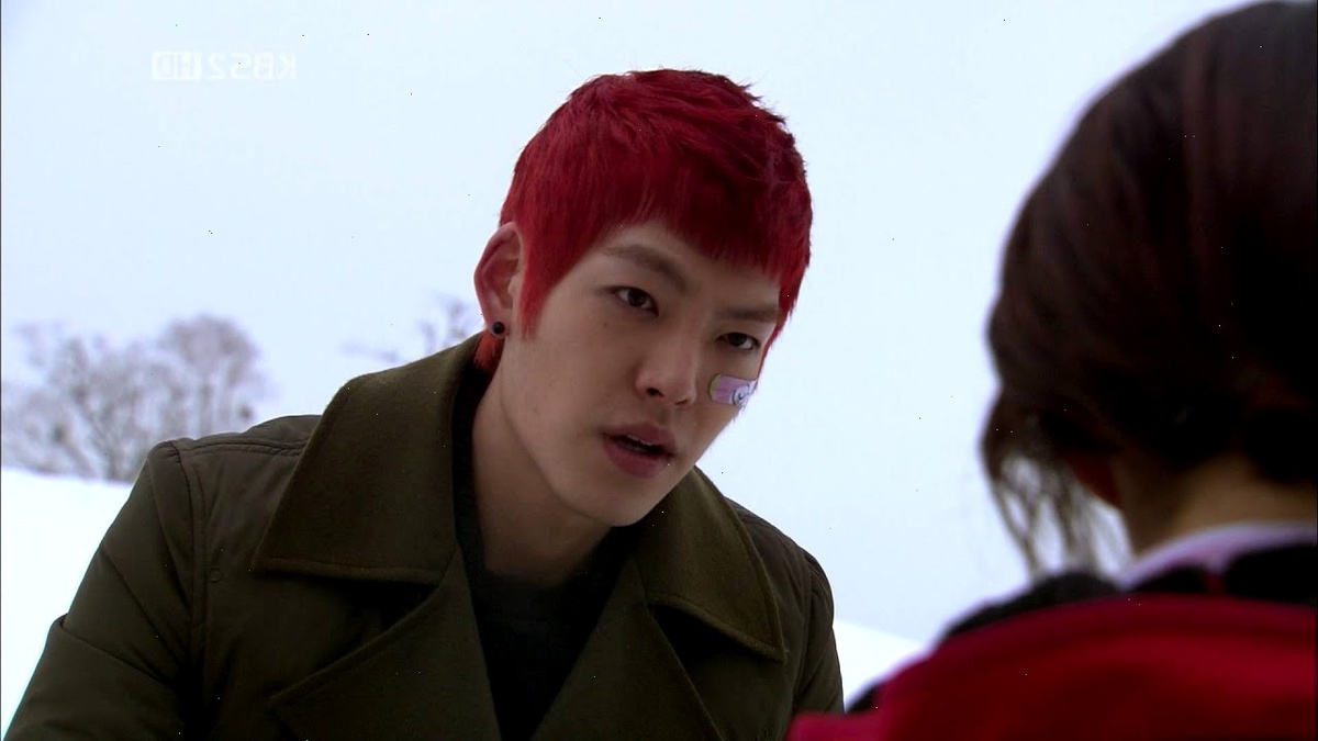 Ким У Бин в дораме "Белое Рождество"