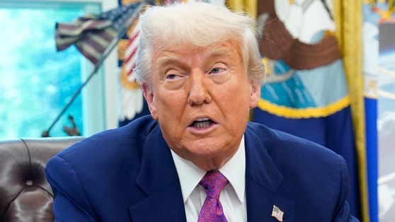    Трамп заявил о серьезном прогрессе по Украине после его разговора с Путиным © Global Look Press/Keystone Press Agency