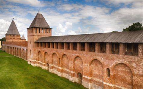 Смоленская крепостная стена