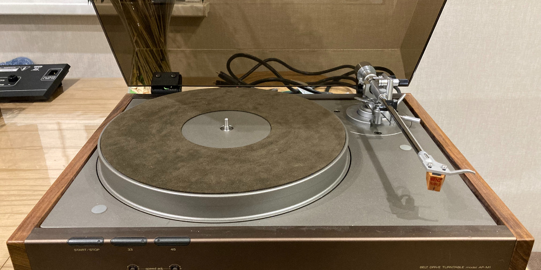 Проигрыватель Micro Seiki AP-M1