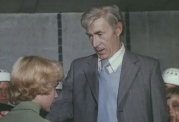    Николай Гринько. Кадр из фильма «Приключения Электроника», Одесская киностудия, 1980 г.