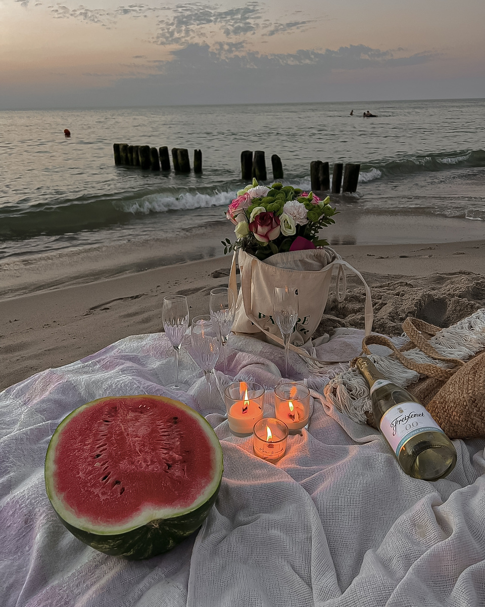 Но можно взять с собой любимую посуду (: