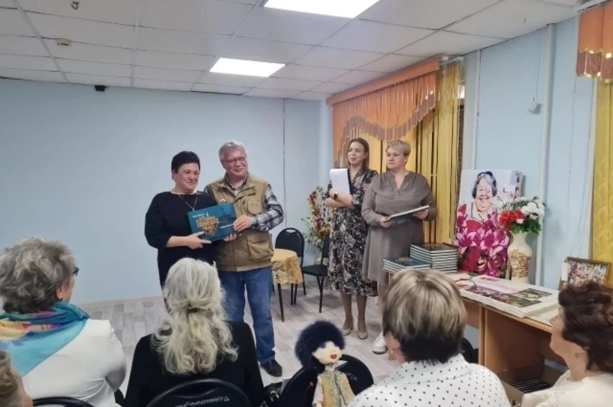    На Камчатке прошла презентация книги краеведа Сергея Вахрина