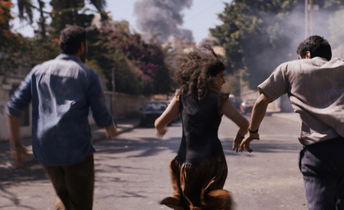 Кадр из фильма "Четвёртая стена".