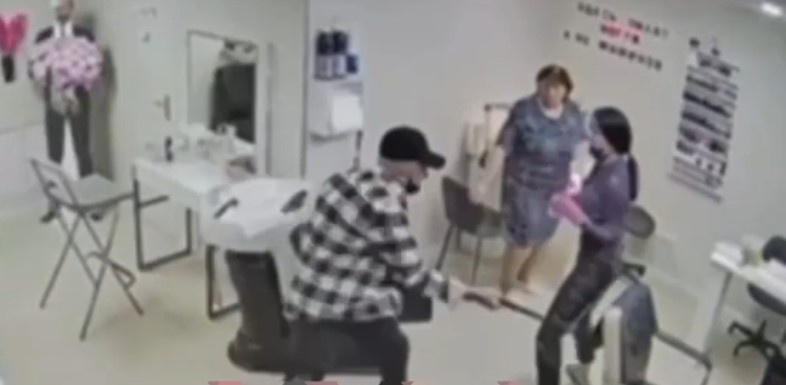 Скриншот с видеозаписи