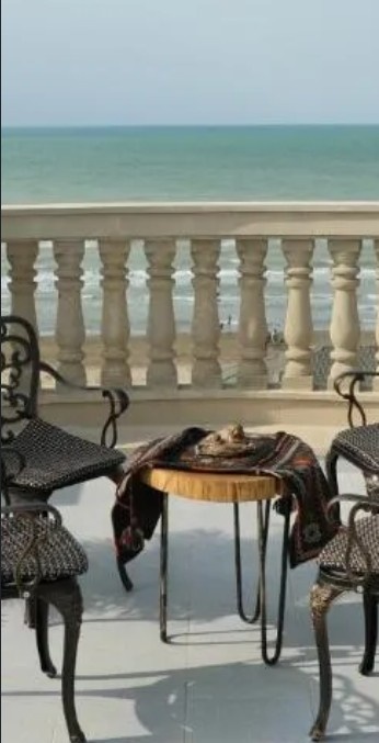 Кадр из рекламы отеля в Сумгаита, из интернета.