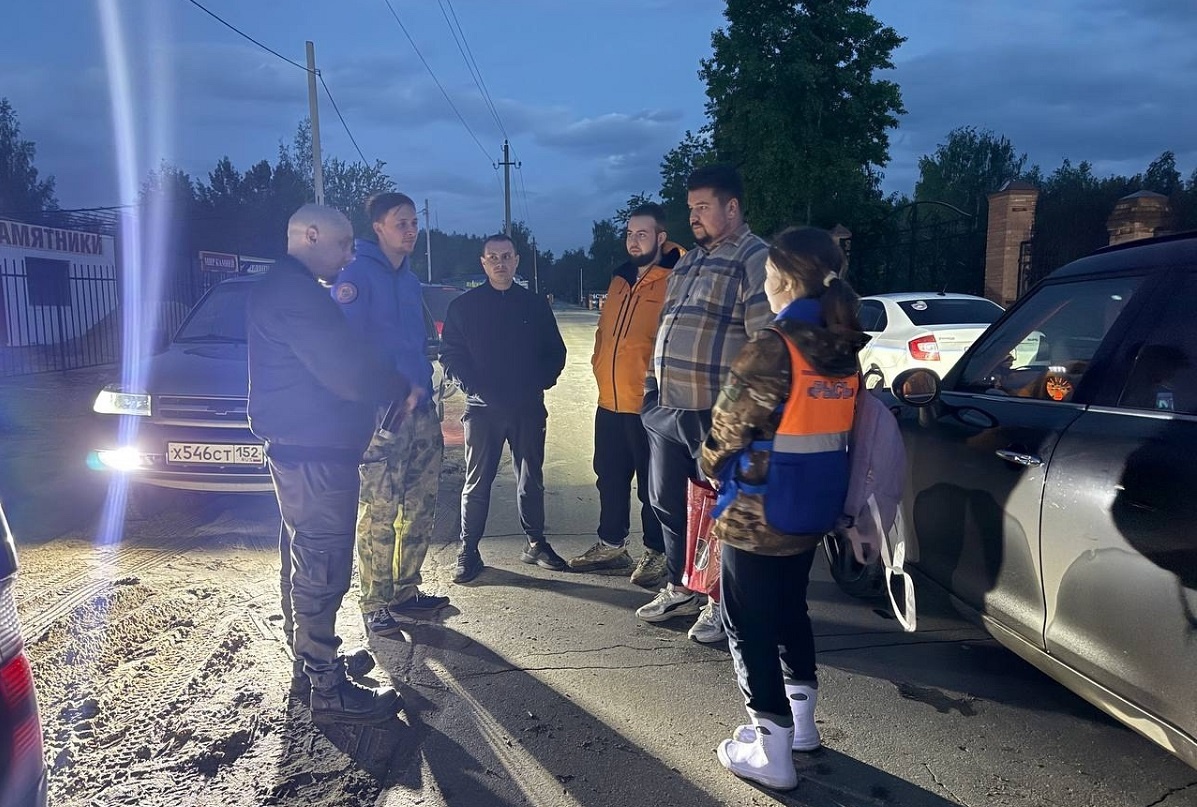    Поиски завершились глубокой ночью