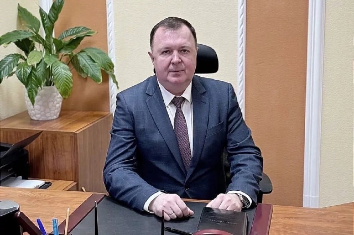    Арестованный вице-мэр Омска Константин Книс покинул свой пост