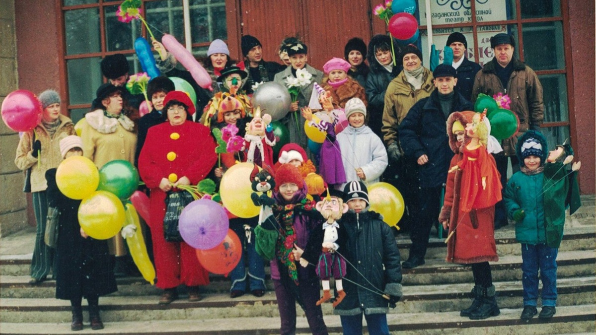 Фото: сотрудники и артисты театра кукол / Тг-канал Магаданского областного театра кукол