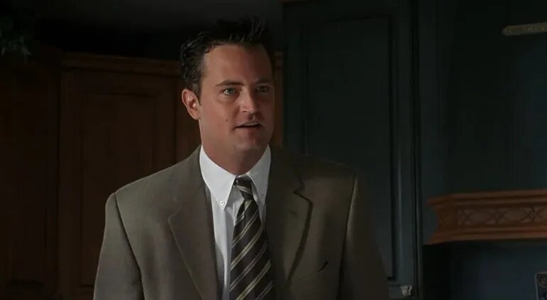    Кадр из фильма «Девять ярдов»