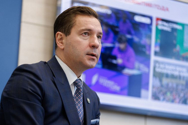    Владимир Леонов сообщил, что работы реально завершить в следующем году.   
Фото: «БИЗНЕС Online»