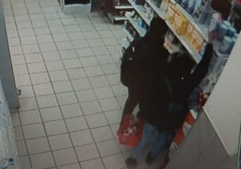    Двух пермяков задержали за кражи из магазинов в Саракташе Оренбуржье