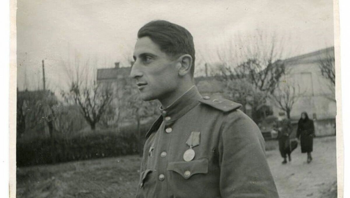     Автор: Архив И. Т. Дзреева, из публикации Н. Поповой на mааm.ru