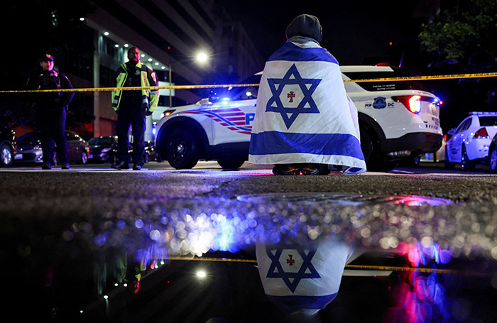    Обстановка на месте преступления в Вашингтоне.REUTERS/Jonathan Ernst