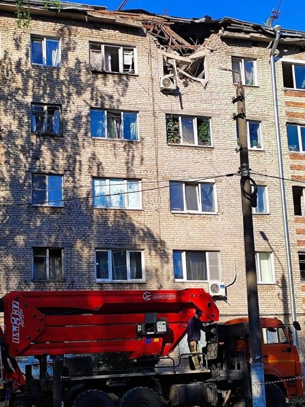   Последствия удара по жилому дому в Туле. Источник: соцсети