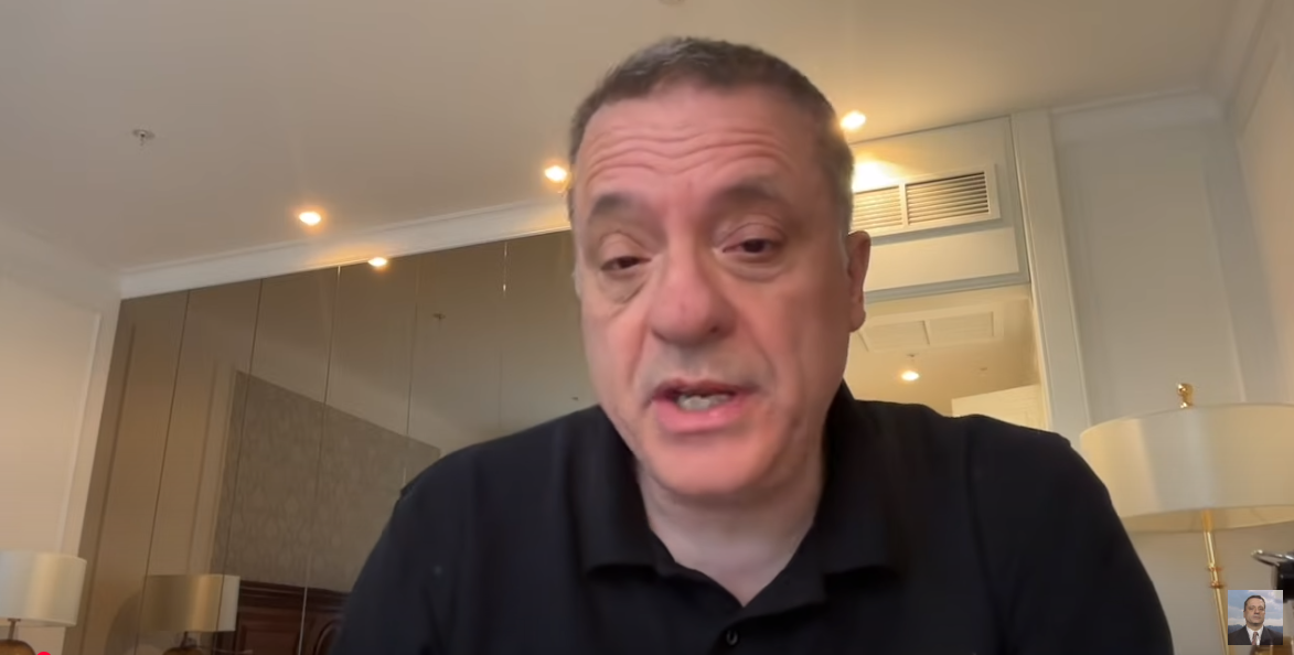    В Британии призывают отнестись к словам Медведева об Украине со всей серьёзностью