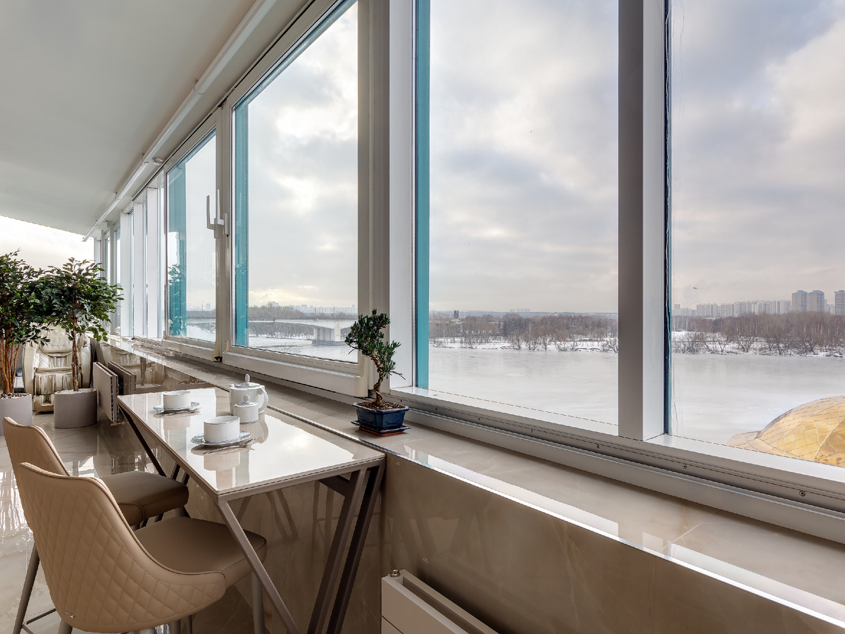 Вид на Москву-реку. Реализованный проект дизайнера и архитектора Аиды Нураевой. ЖК "Алые паруса"