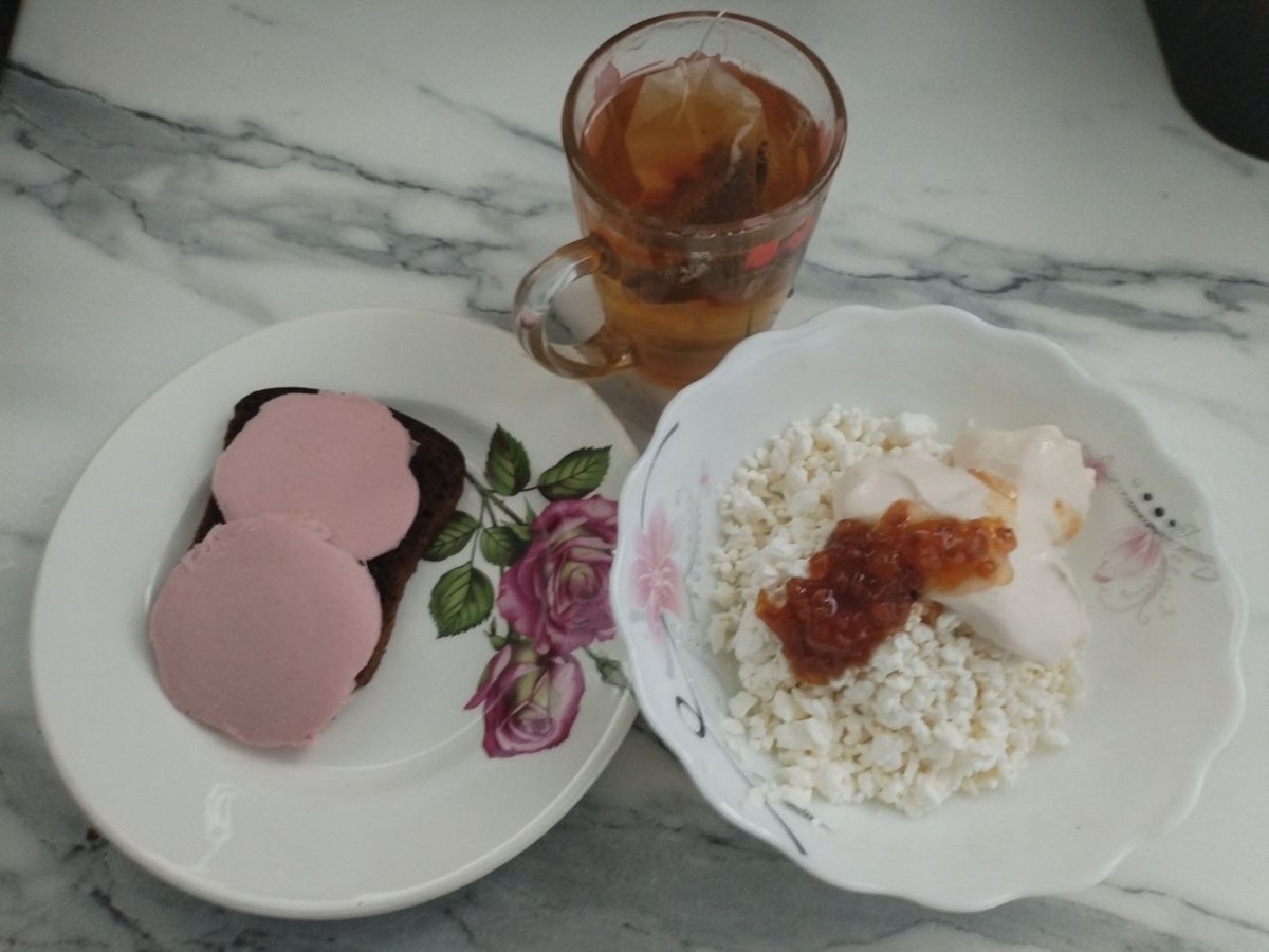 Б:30 Ж:21 У:21 390 кКал