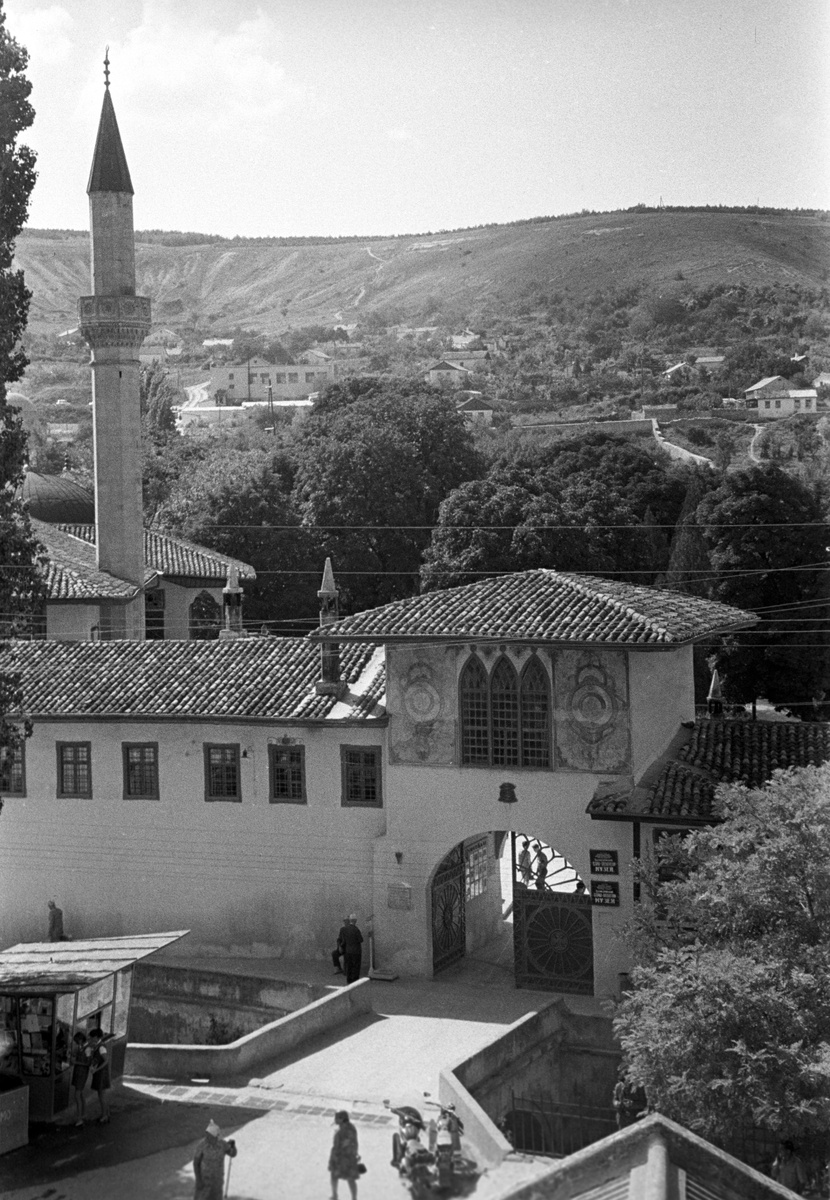 Бахчисарайский ханский дворец, построен как родовая резиденция династии Гераев, правителей Крымского ханства. 1532 - 1783 годы. © РИА Новости / Перейти в медиабанк