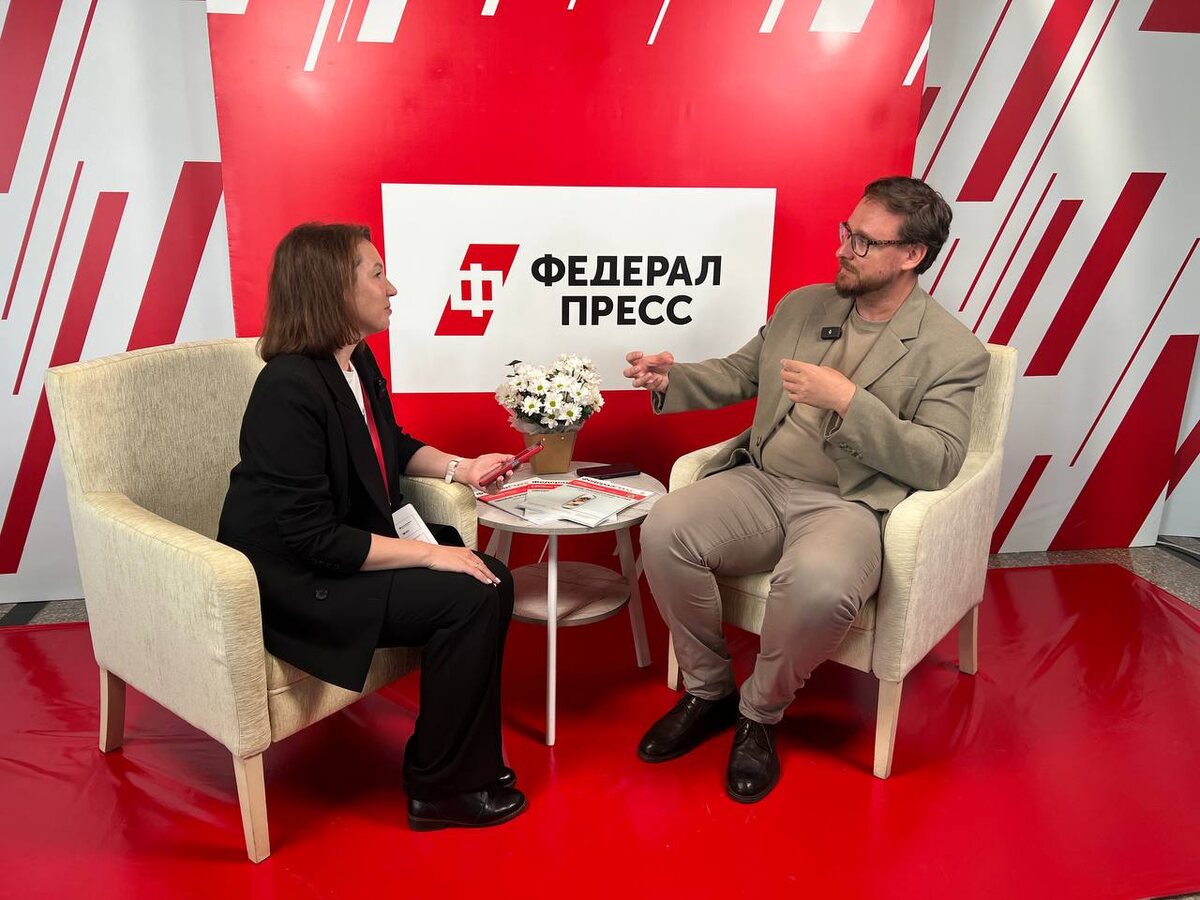 Руководитель Центра развития территорий Амурской области Петр Стрелец рассказал о перспективах работы в регионе.  Фото: Фото: ФедералПресс / Иван Кабанов