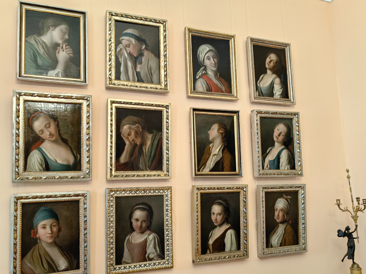 Эмоции при упоминании слова "школа" 