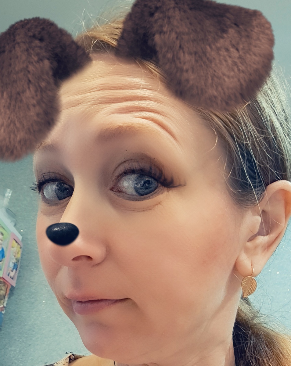 Детки мои постарались. Мать свою преобразили