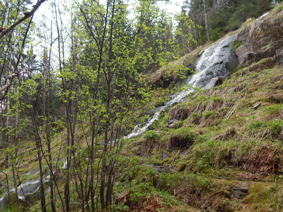 Водопад Онненкоски.