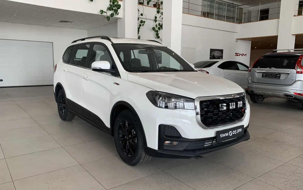 Мой SWM G05 Pro, фото из салона