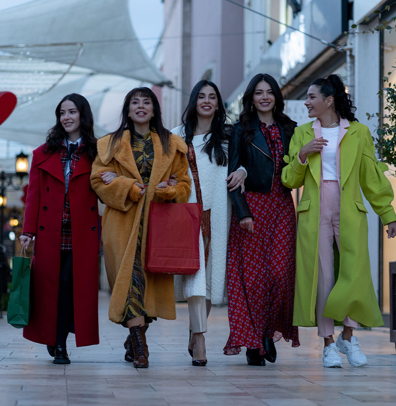 кадр из сериала "Мечты и жизни"