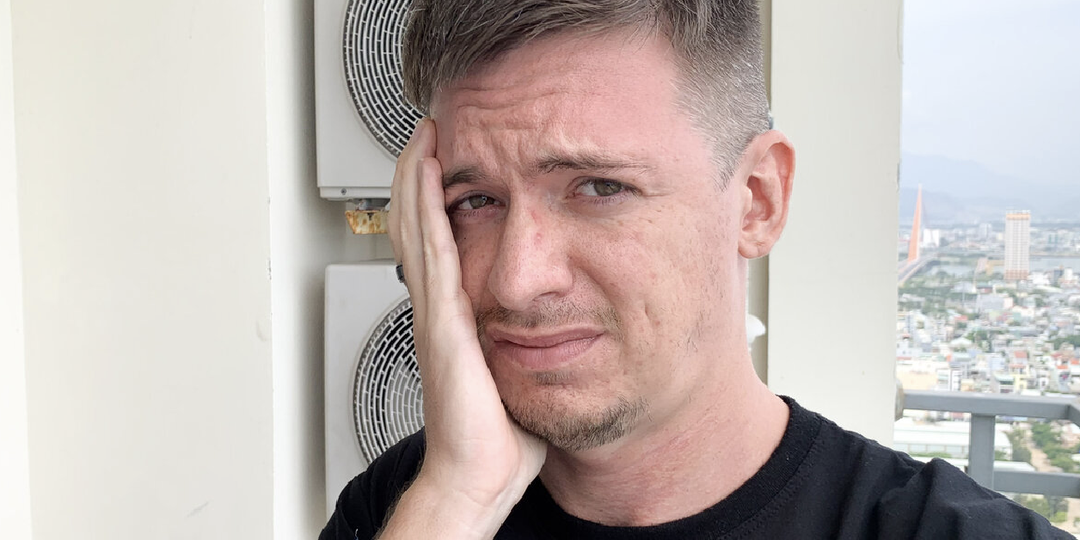 Кто то проник в наш дом, пока мы на другом острове. Я чуть не сошёл с ума…