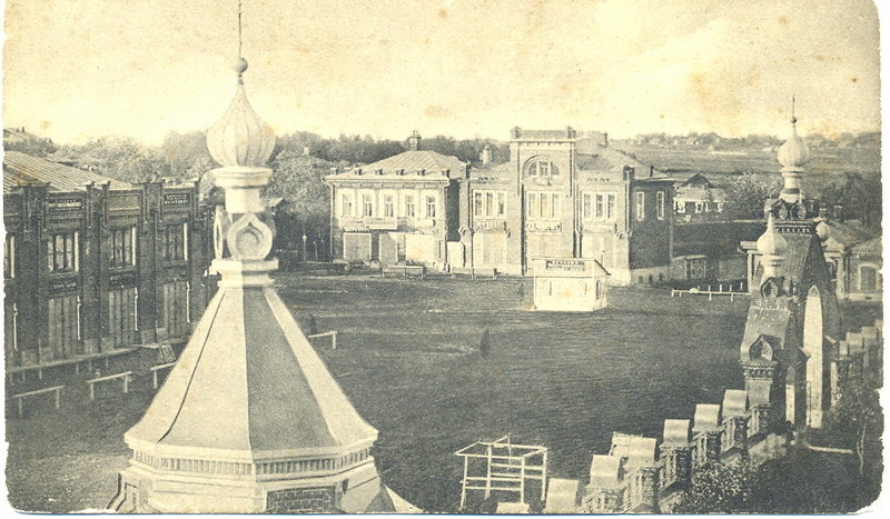 Вид с пожарной каланчи на дом купца Машатина. 1910 - 1917 гг. Фото с сайта: pastvu.com