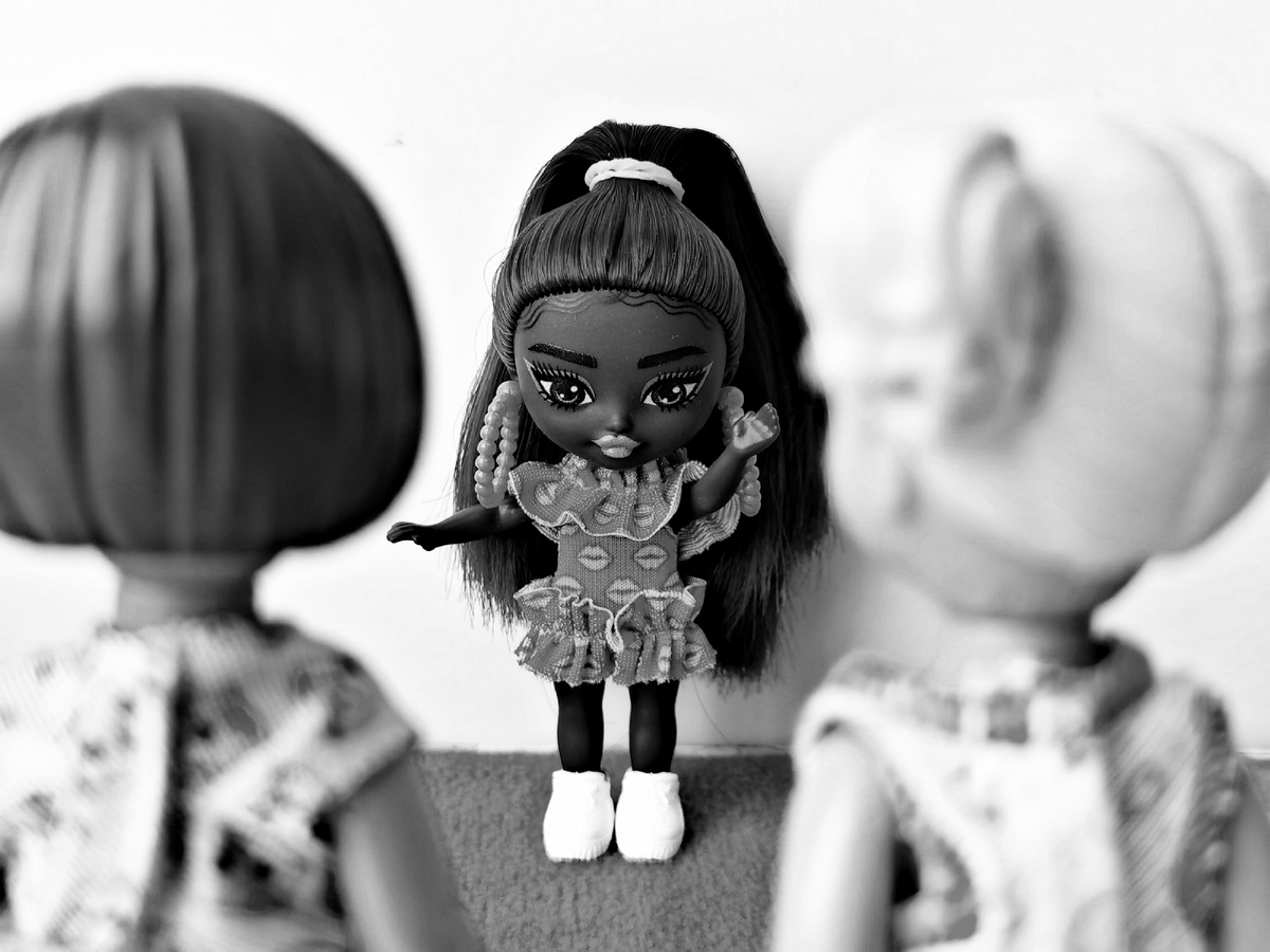 Айша в детстве