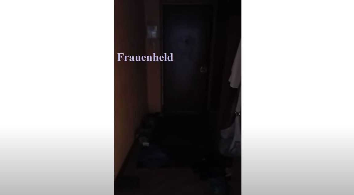 Скрин автора канала из видео Евгения Теплякова