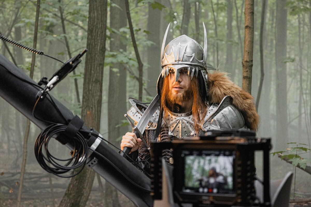 кадр из фильма «Соловей против Муромца»