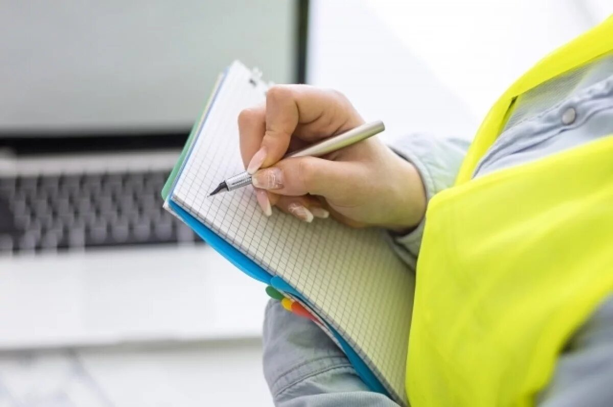    В Ярославле число незаконно трудоустроенных мигрантов снизилось вдвое