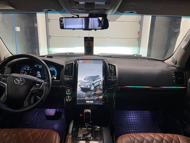 Магнитола Parafar для TLC200