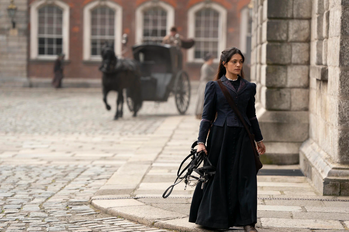 Кадр из сериала «Sherlock & Daughter» / фото: kinopoisk.ru