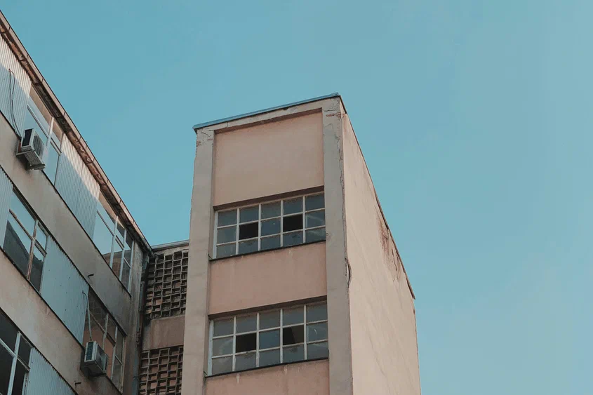 Фото на обложке: Alexandar Todov / Unsplash