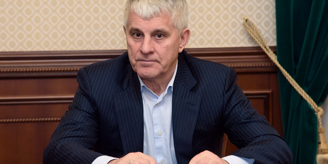 Куда утекает Родина. Как живут «русские с большими деньгами». Экс-сенатор купил 10 вилл в Испании