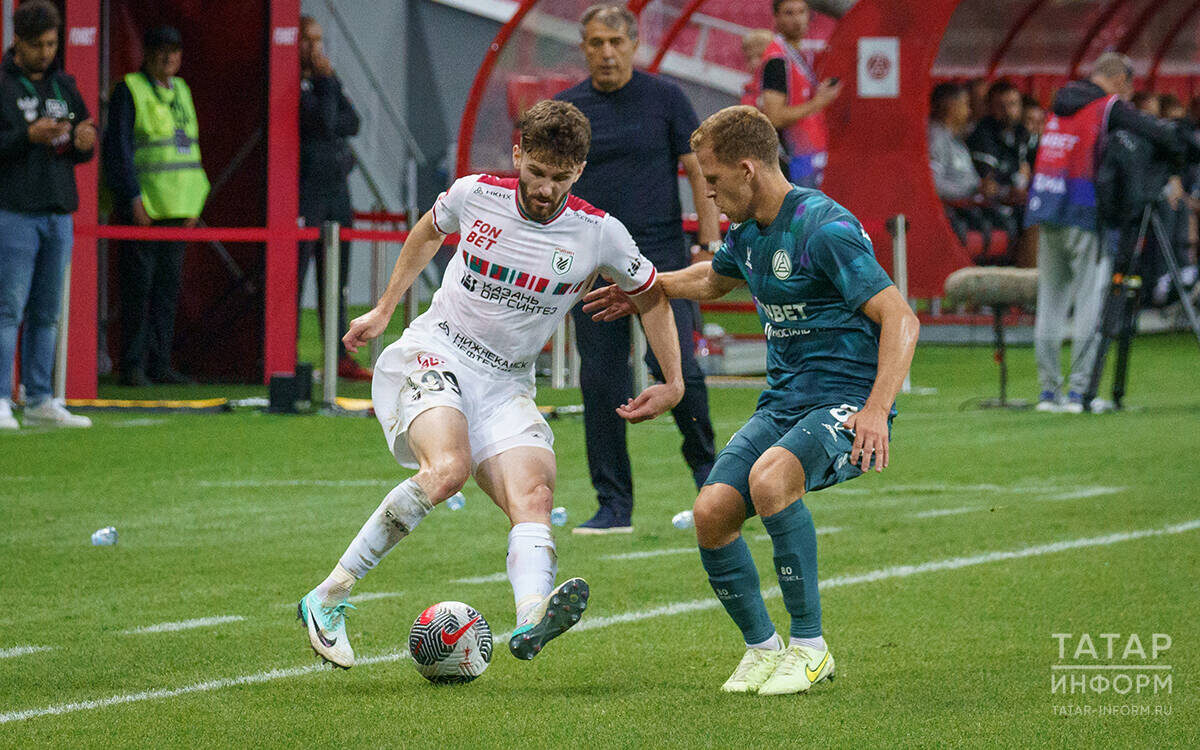 За годы работы Рахимова в Казани «Рубин» обзавелся узнаваемым по меркам РПЛ собственным стилемФото: © Владимир Васильев / «Татар-информ»