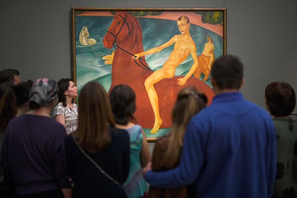    Представленная на экспозиции "Мир искусства" в 1912 году, работа практически сразу же воспринималась как предзнаменование, яркая метафора эпохи и предчувствие грядущих перемен. / Владимир Астапкович/РИА Новости