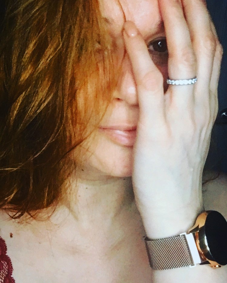 🤣🤣🤣 Это я пытаюсь генерить идеи. Фото из личного архива автора. 