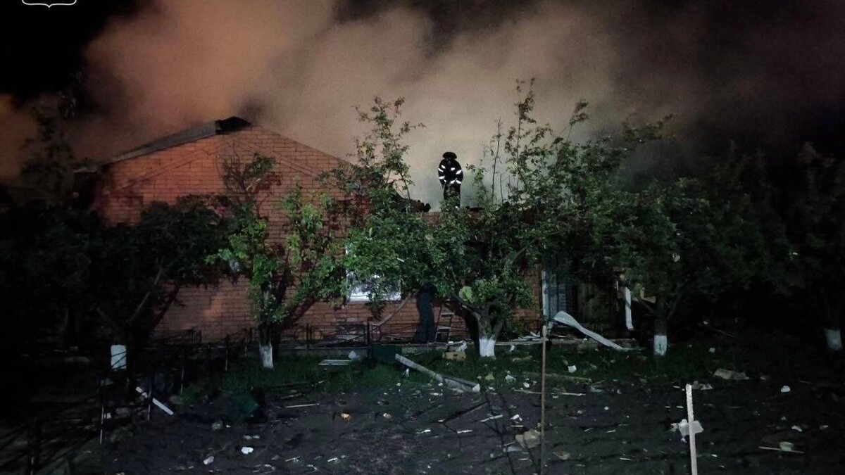 Последствия удара дрона в Алексеевке. Фото: Вячеслав Гладков
