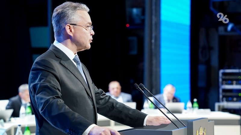    Владимир Владимиров оценил уровень образовательных программ Фото: управление пресс-службы и информполитики губернатора и правительства Ставрополья